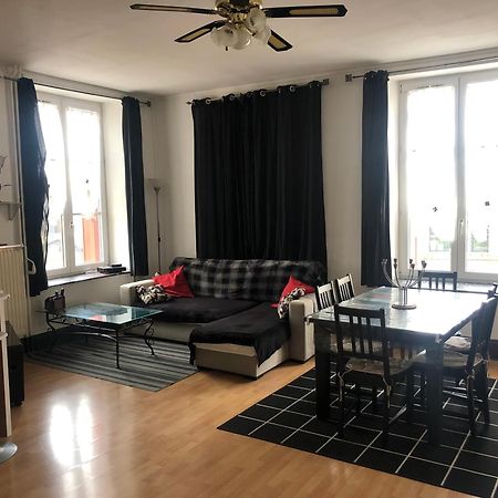 Appartement Spacieux Flize Exterior foto